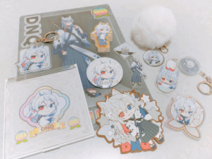 カラフルピーチ　グッズ　どぬく